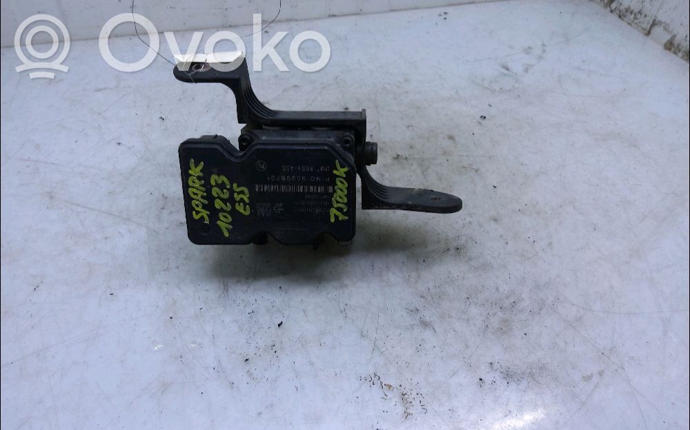 Chevrolet Spark ABS control unit/module 