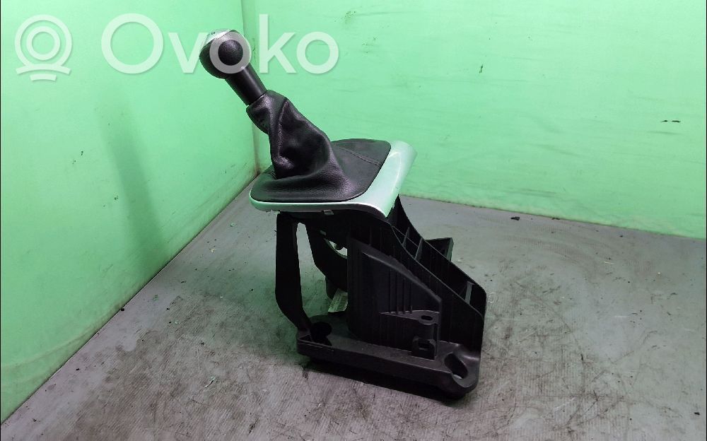 Citroen C4 II Gear shift switch/knob 
