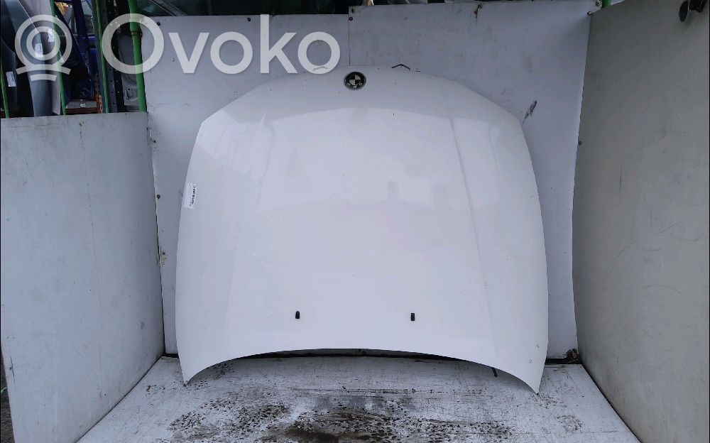 BMW 1 E81 E87 Dzinēja pārsegs (vāks) 