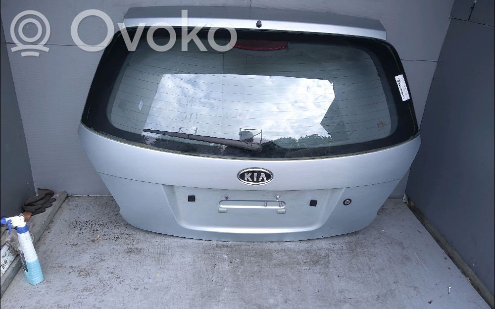 KIA Rio Puerta del maletero/compartimento de carga 