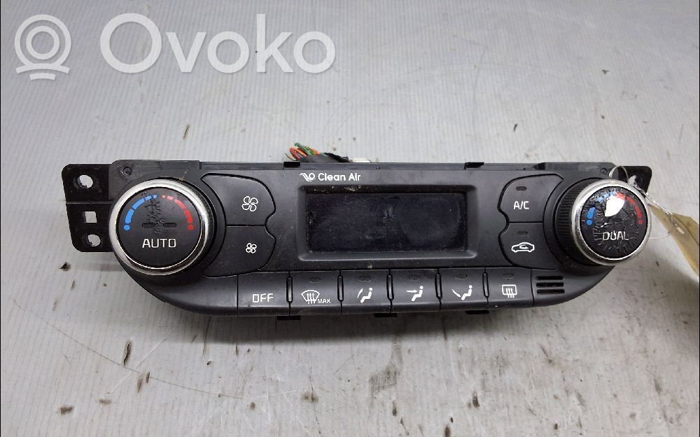 KIA Ceed Air conditioning/heating control unit 