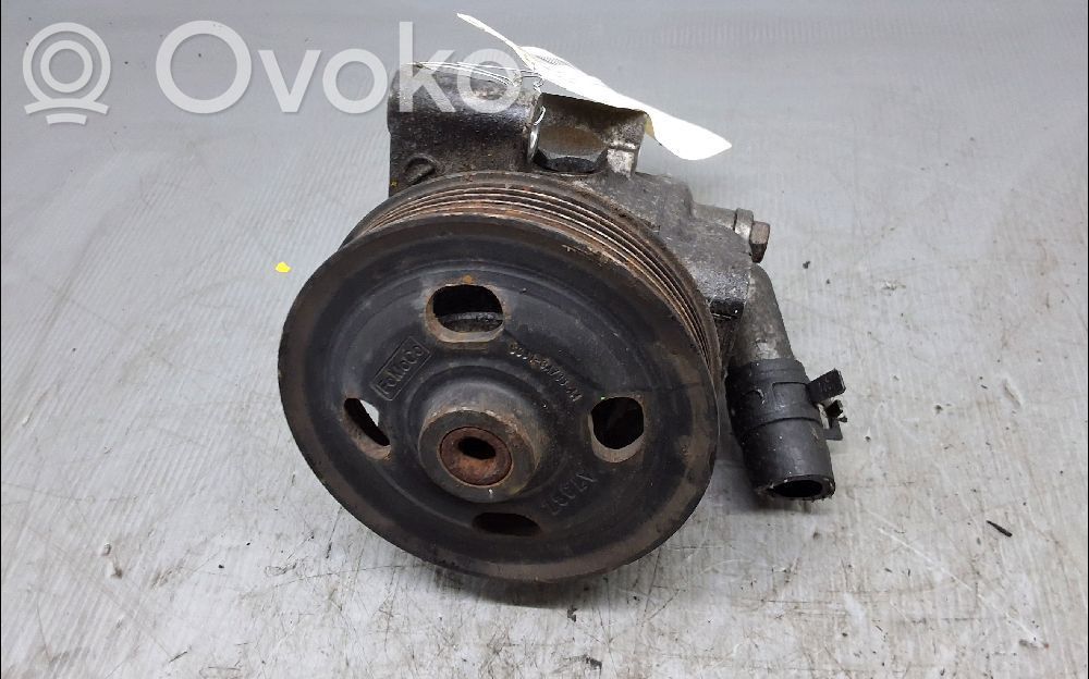 Ford S-MAX Ohjaustehostimen pumppu 