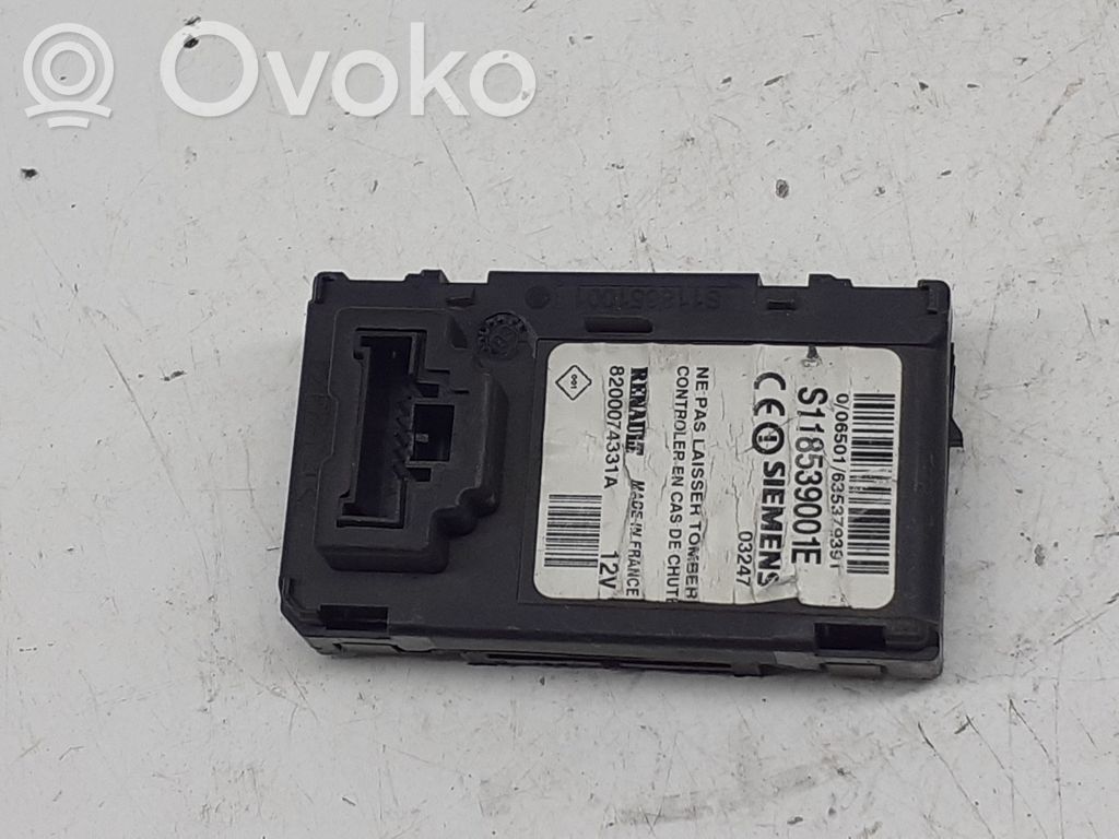 Renault Megane II Ignition key card reader 