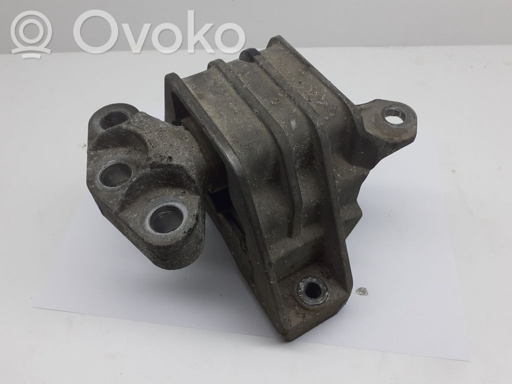 Opel Vectra C Dzinēja spilvens 