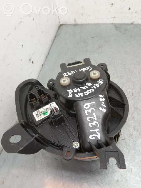 Opel Corsa E Pulseur d'air habitacle 