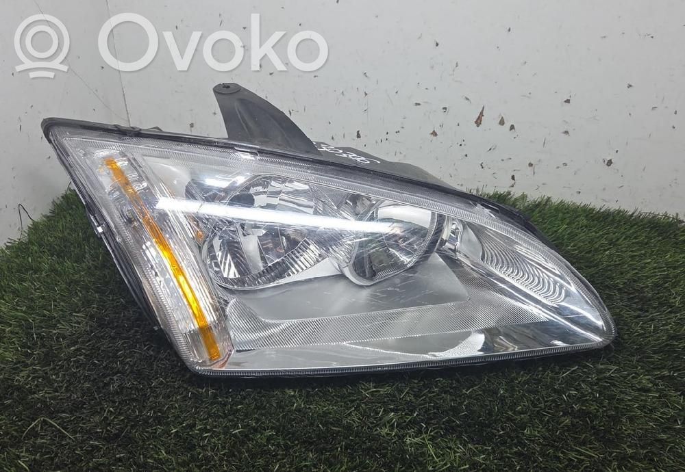 Ford Focus Headlight/headlamp 