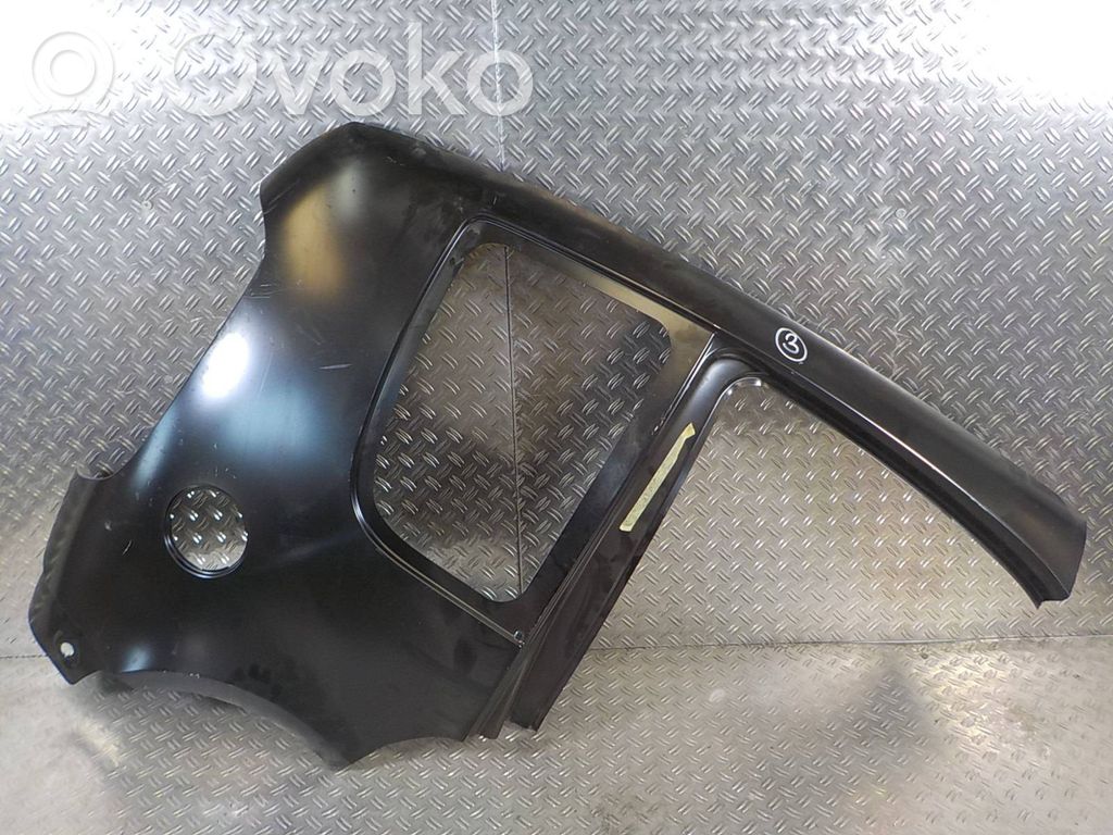 Panel lateral trasero