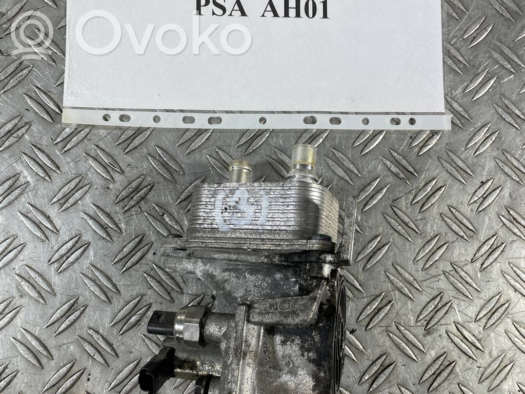 Opel Vivaro Halterung Ölfilter / Ölkühler 