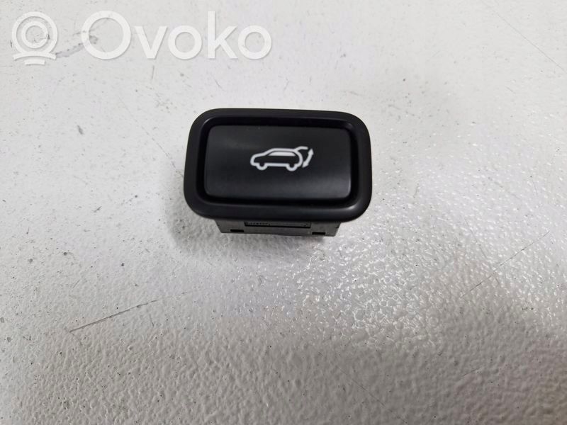 Hyundai Tucson TL Tailgate/trunk/boot open switch 