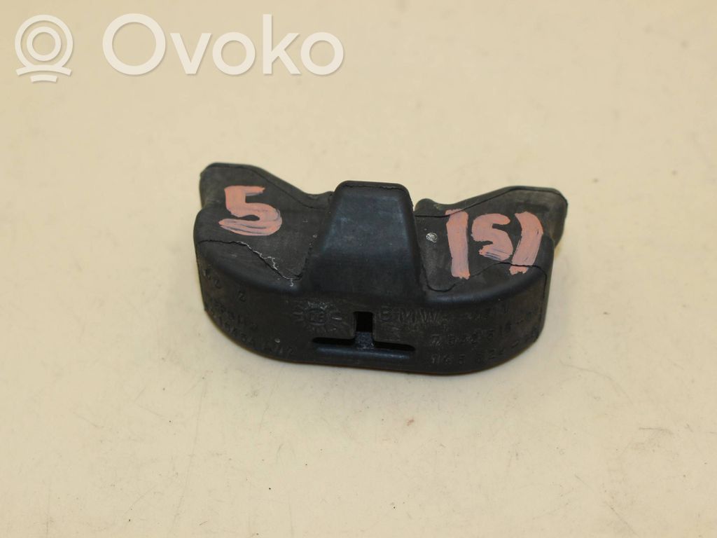 Radiator mount bracket   7542516,14532410