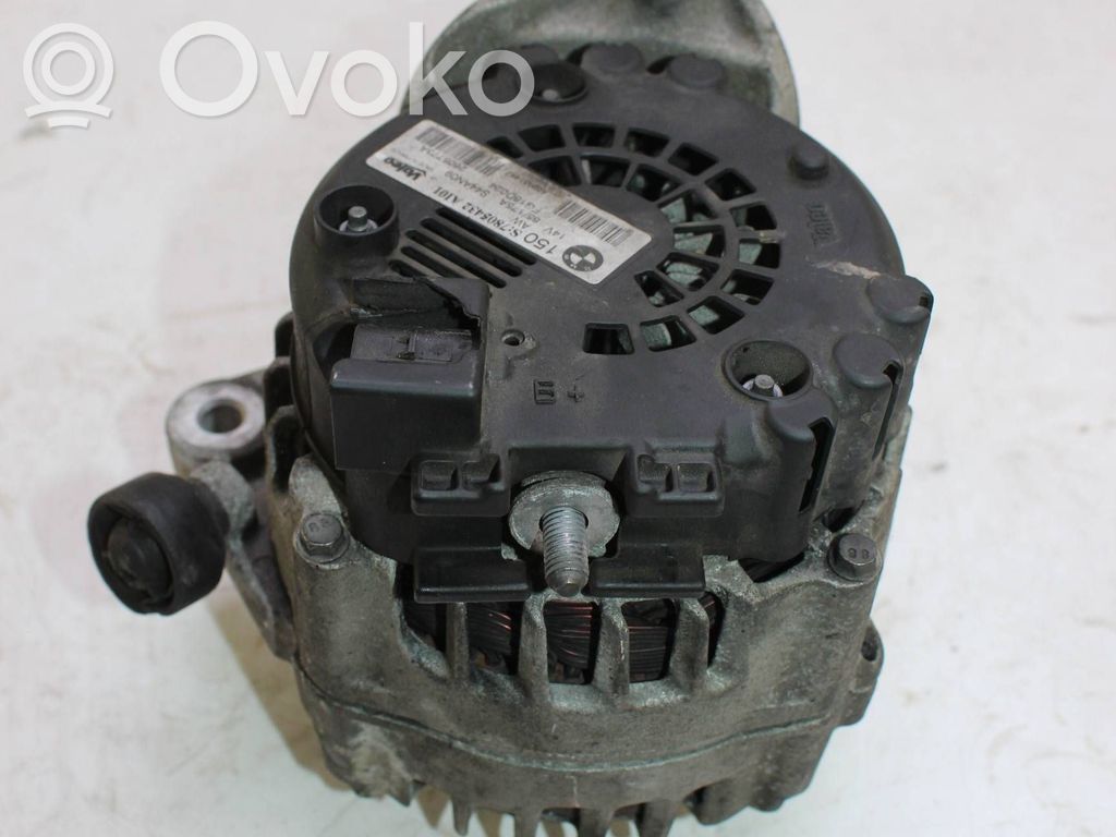 BMW 3 F30 F35 F31 Lichtmaschine 
