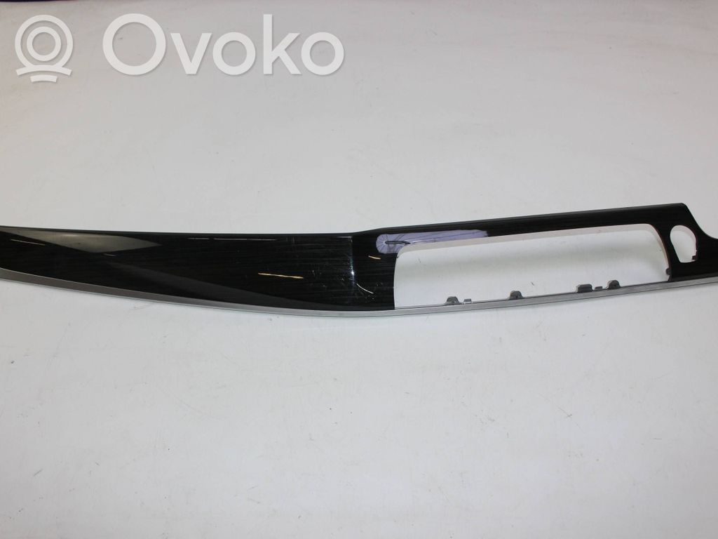 BMW 5 F10 F11 Ramka schowka deski rozdzielczej 