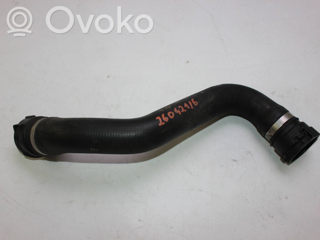 BMW X3 E83 Engine coolant pipe/hose 