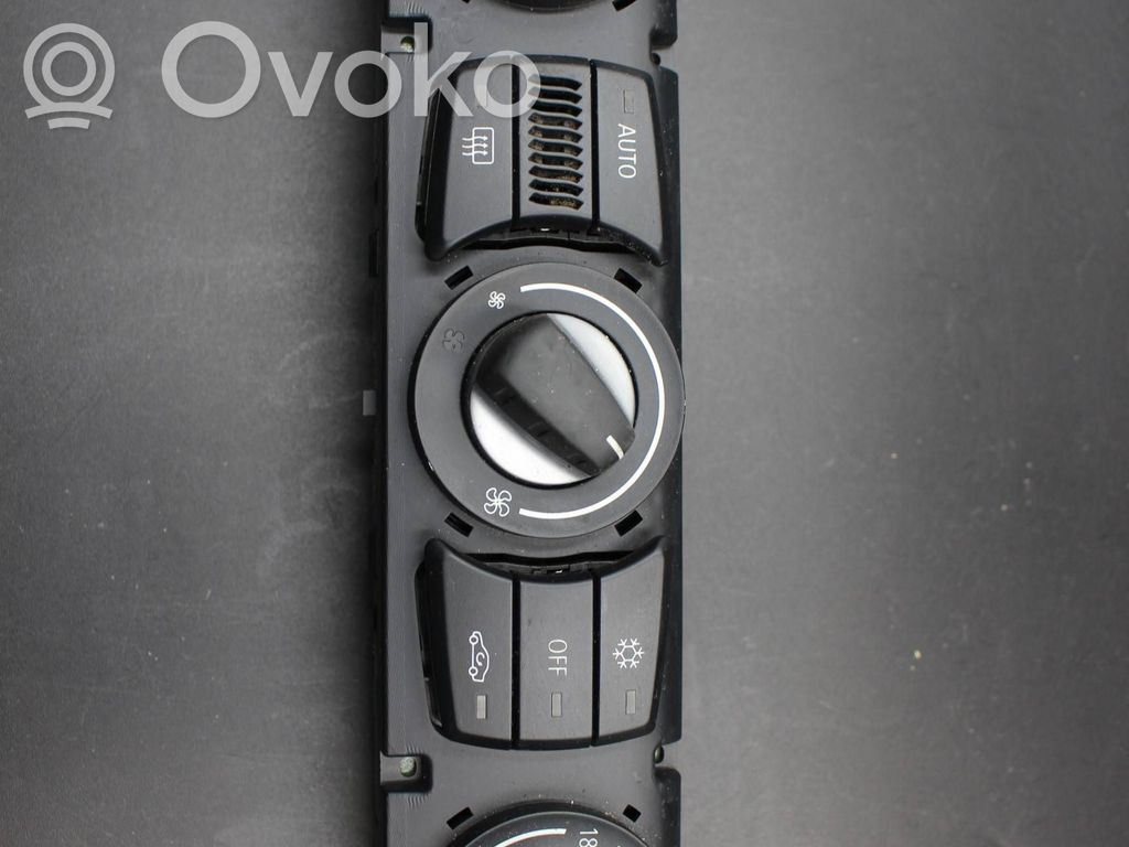 BMW 5 E60 E61 Climate control unit 