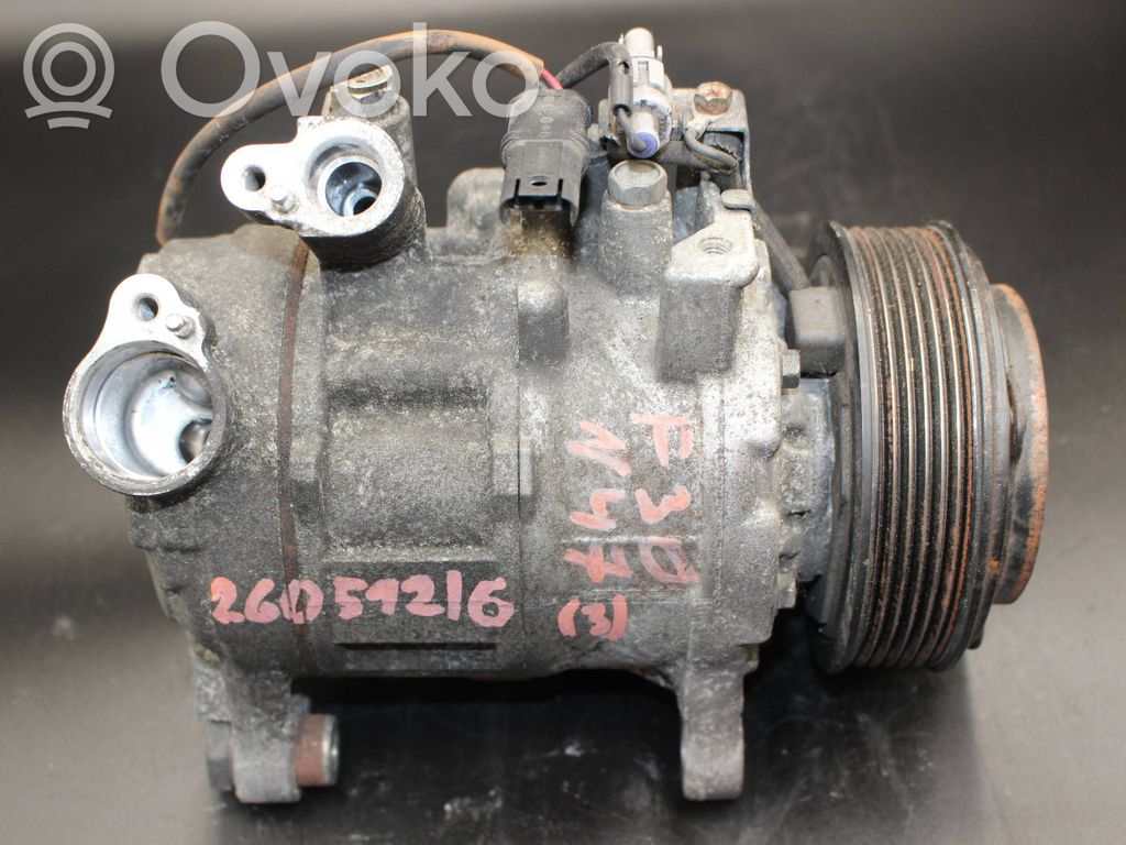 BMW 3 F30 F35 F31 Air conditioning (A/C) compressor (pump) 