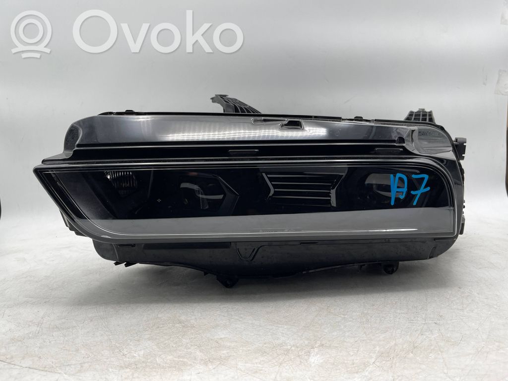 BMW 7 G70 Phare frontale 
