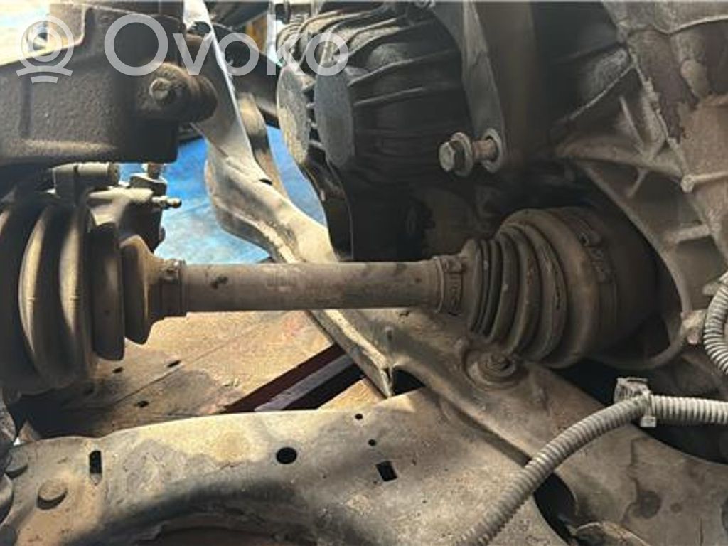 Volvo S80 Eje delantero 