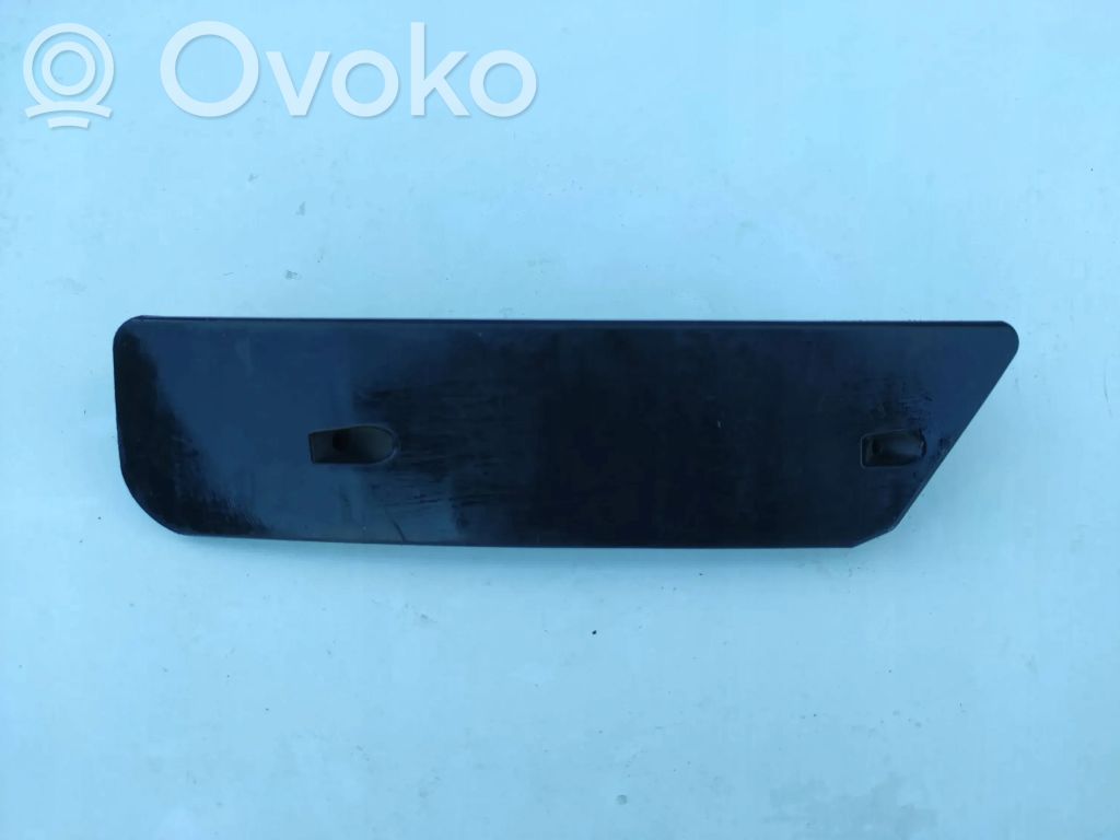 Tesla Model S Sumuvalon osa 