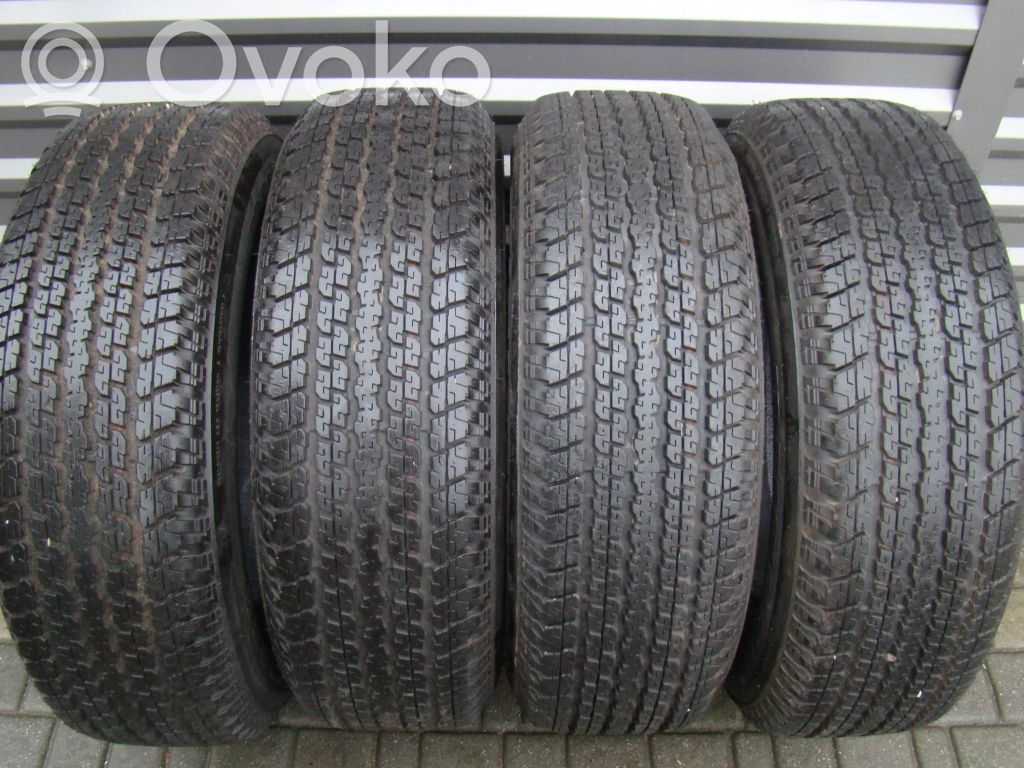 R18 summer tire