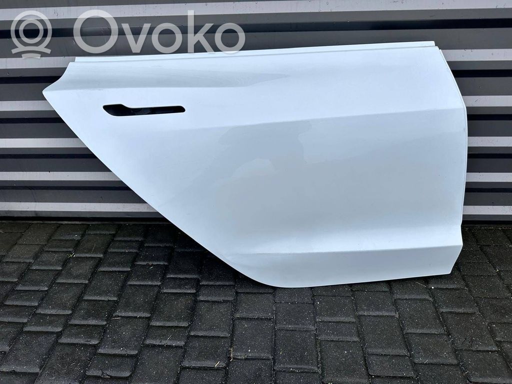 Rear door
