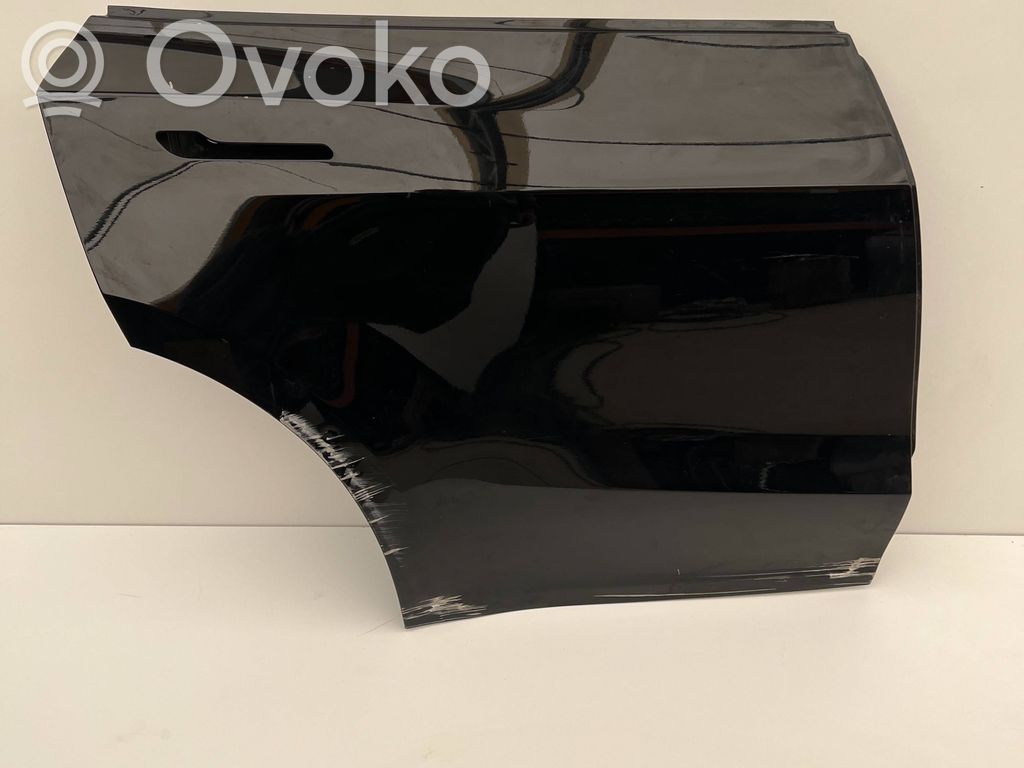 Tesla Model Y Galinės durys 