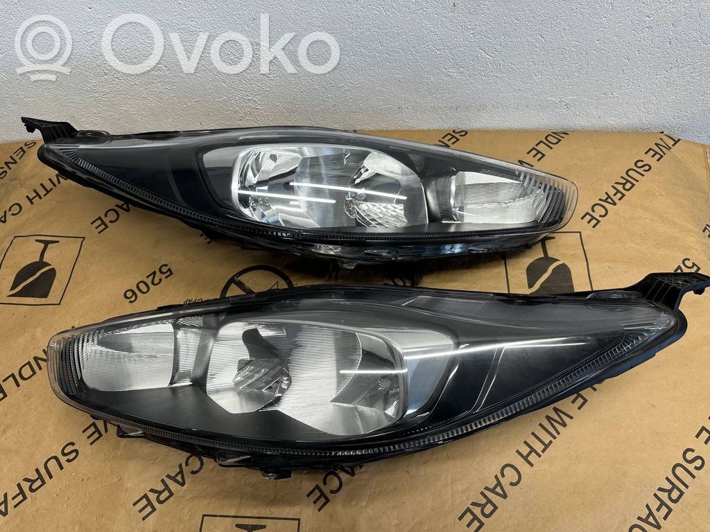 Ford Fiesta Headlights/headlamps set 