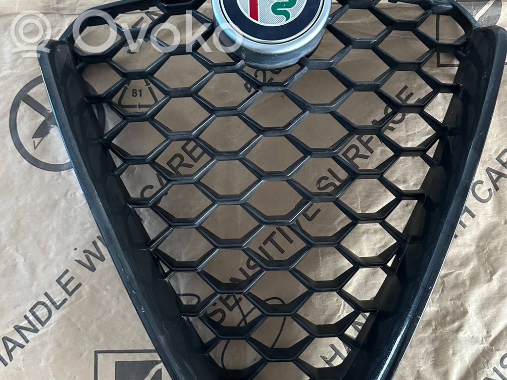 Alfa Romeo Giulia Kühlergrill 