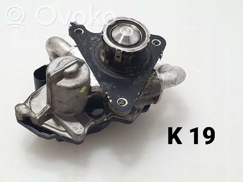 Seat Leon (5F) Polttoaineen ruiskutuksen suurpainepumppu 