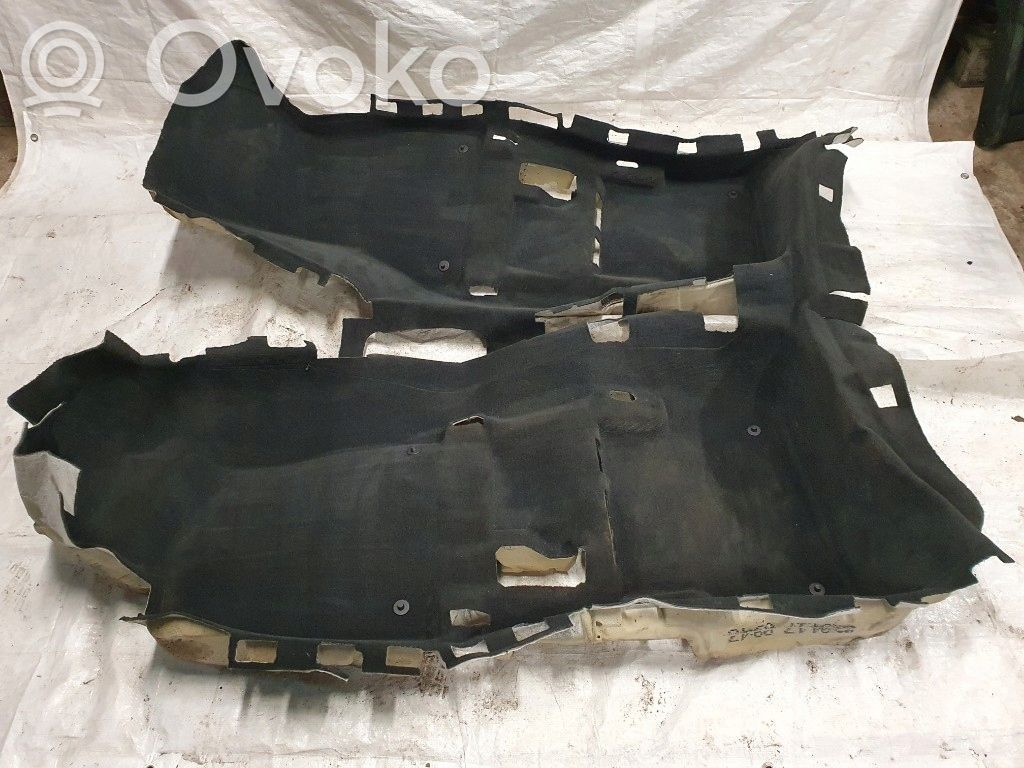 Audi A5 8T 8F Teppichboden Innenraumboden vorne 