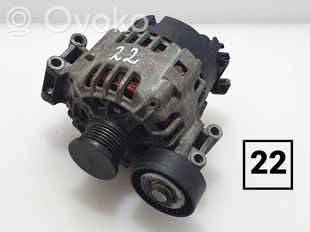 BMW 1 E81 E87 Generator/alternator 