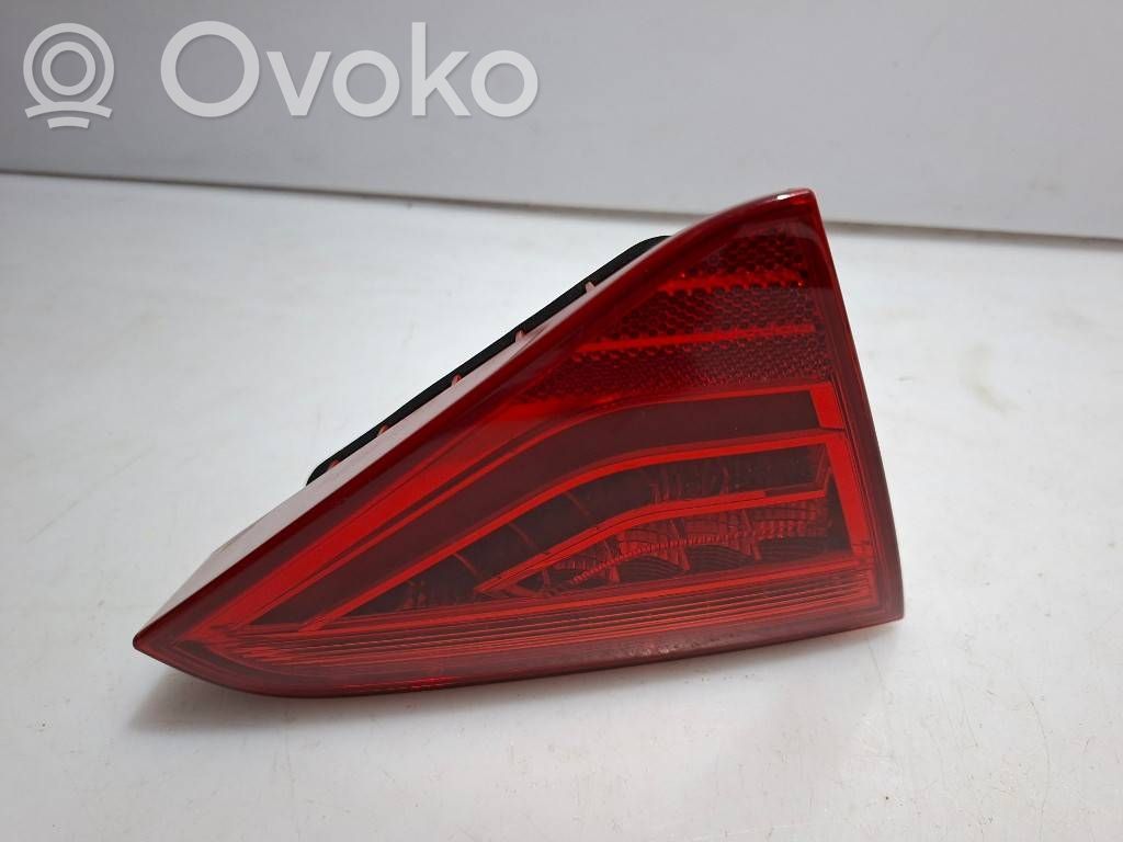 Audi A5 Sportback 8TA Tailgate rear/tail lights 