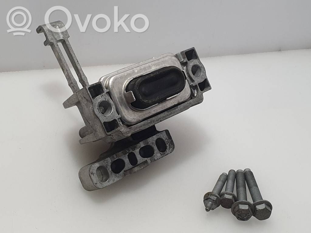 Volkswagen Golf VII Wspornik / Mocowanie silnika 