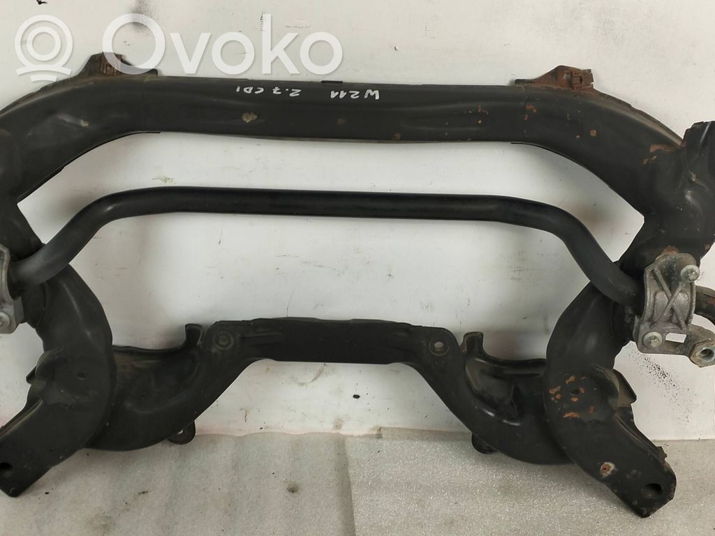 Mercedes-Benz E W211 Front subframe 