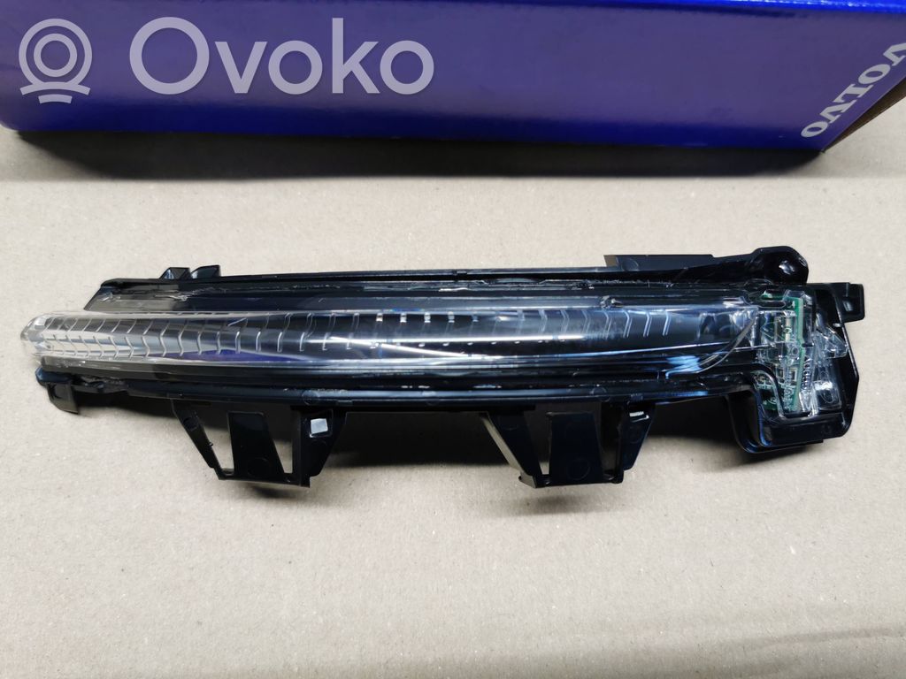 Volvo XC40 Spiegelblinker 