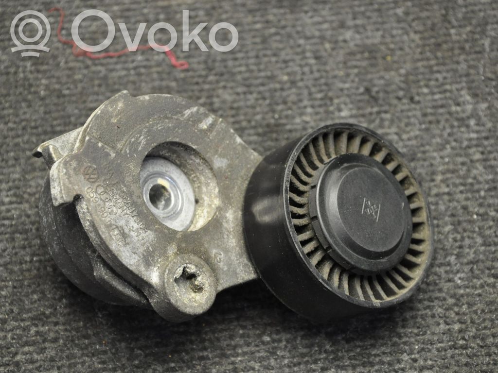 Audi A8 S8 D4 4H Alte piese compartiment motor 