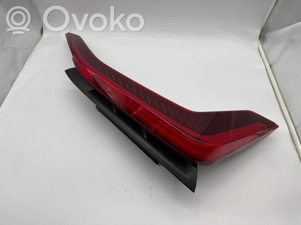 Takavalot   92402AT000,HSSASA,0746640,92402AT