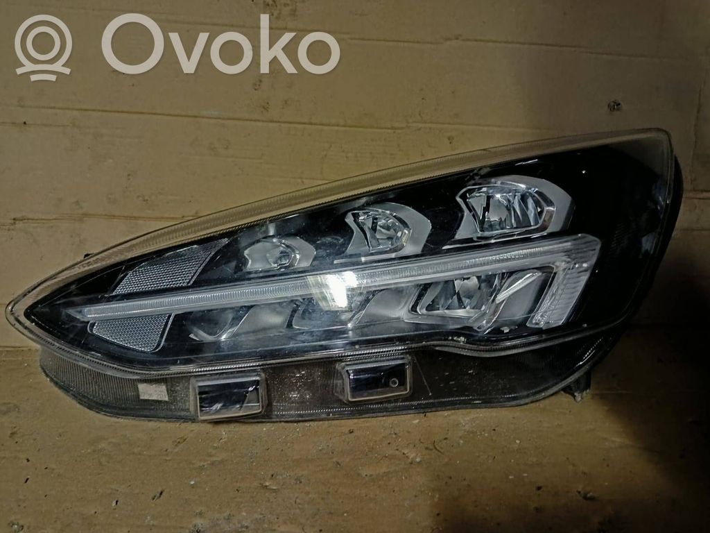 Ford Focus Headlight/headlamp 