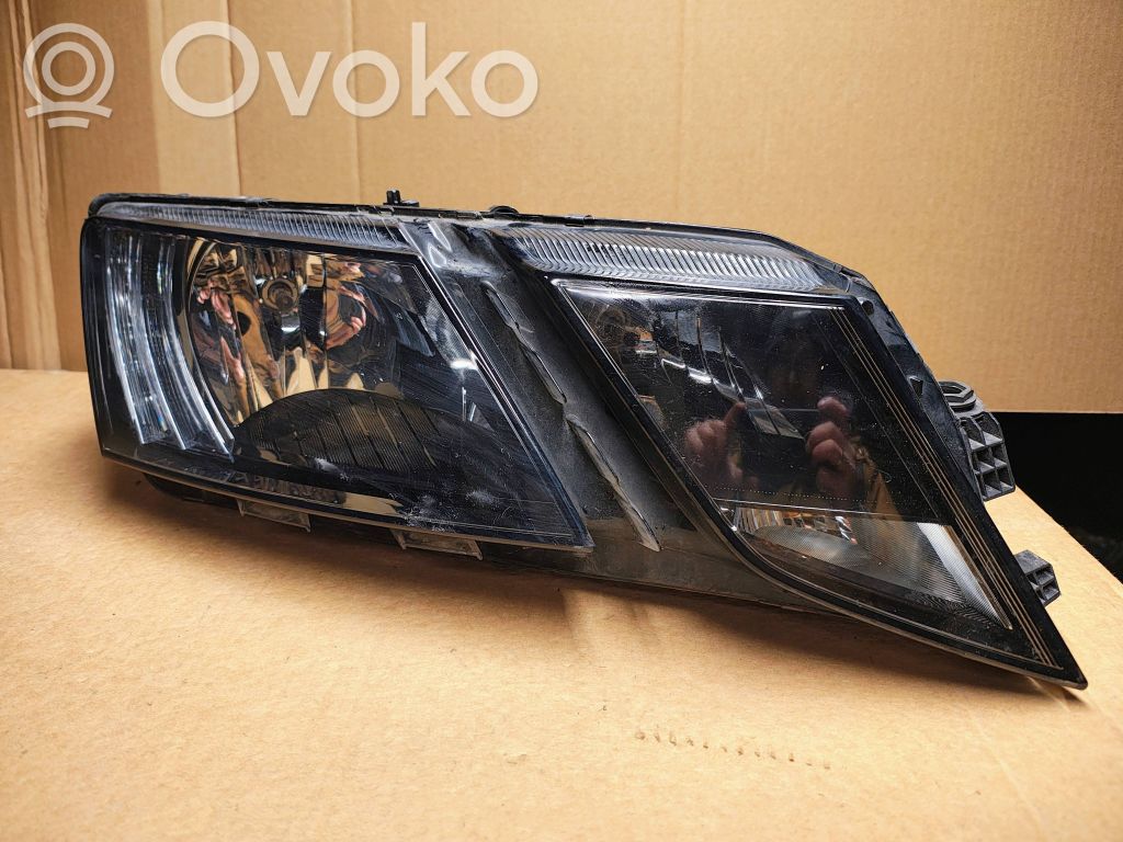 Skoda Octavia Mk3 (5E) Headlight/headlamp 