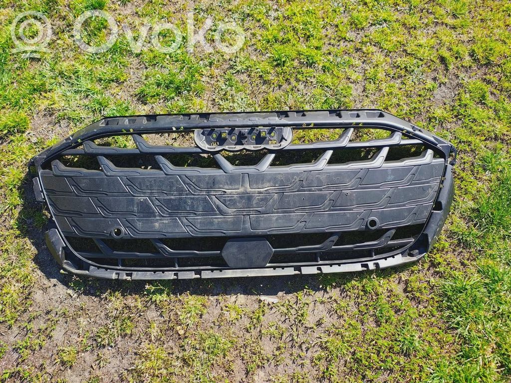 Audi A3 8Y Etusäleikkö 