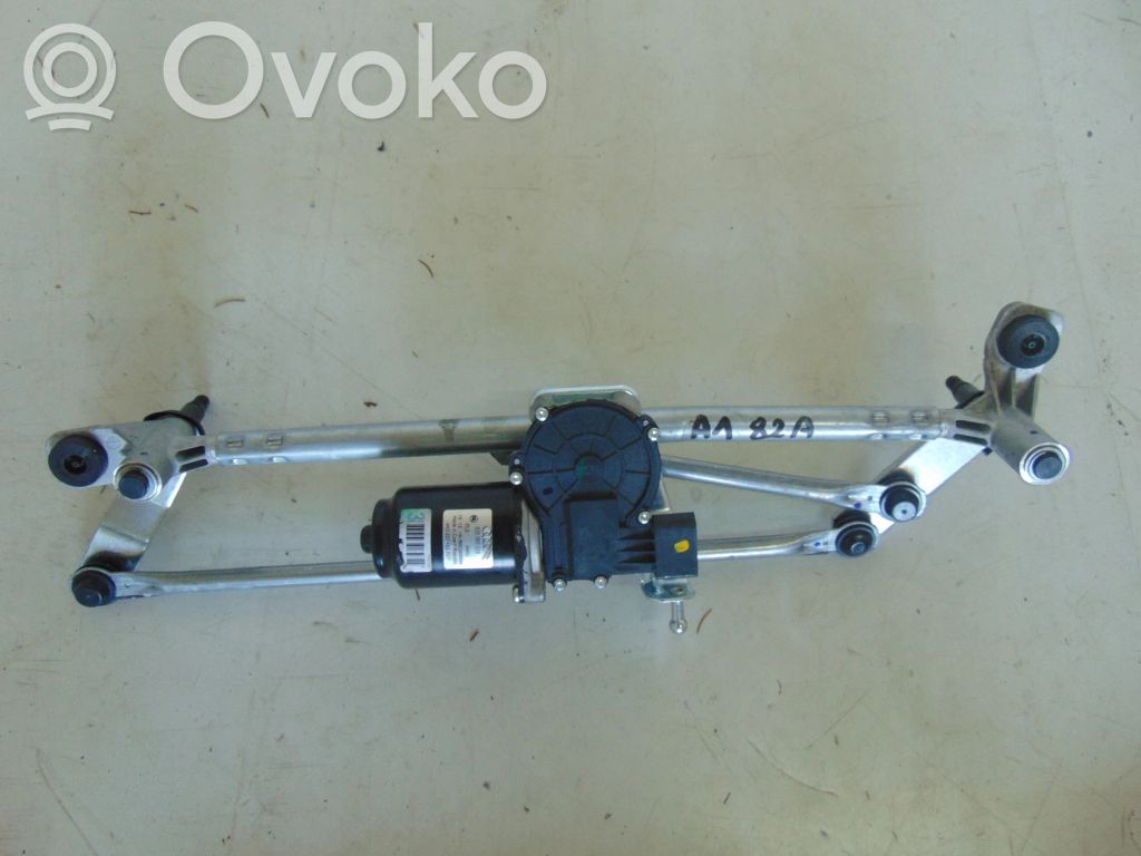 Audi A1 Front wiper linkage and motor 