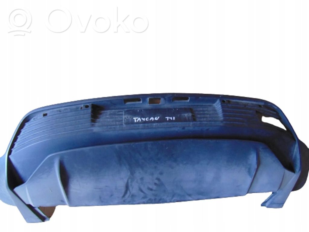 Porsche Taycan 9J1 Apatinė bamperio dalis 