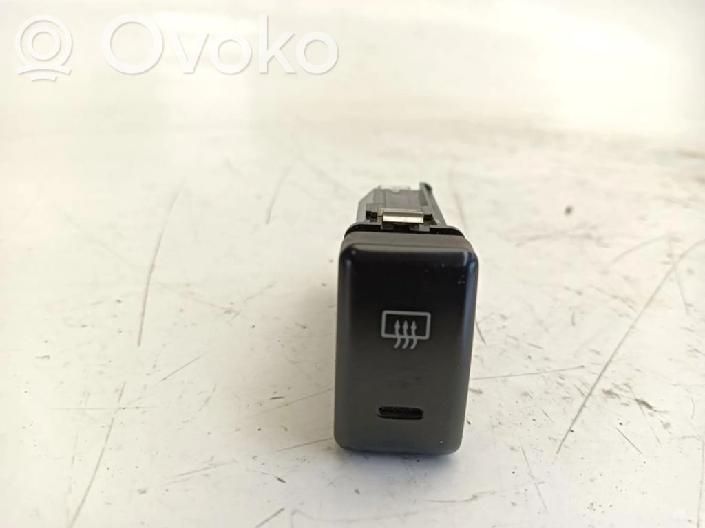 Engine control unit/module   M18872