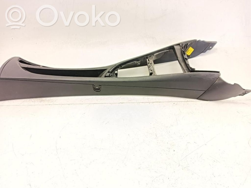 BMW 1 E81 E87 Center console 