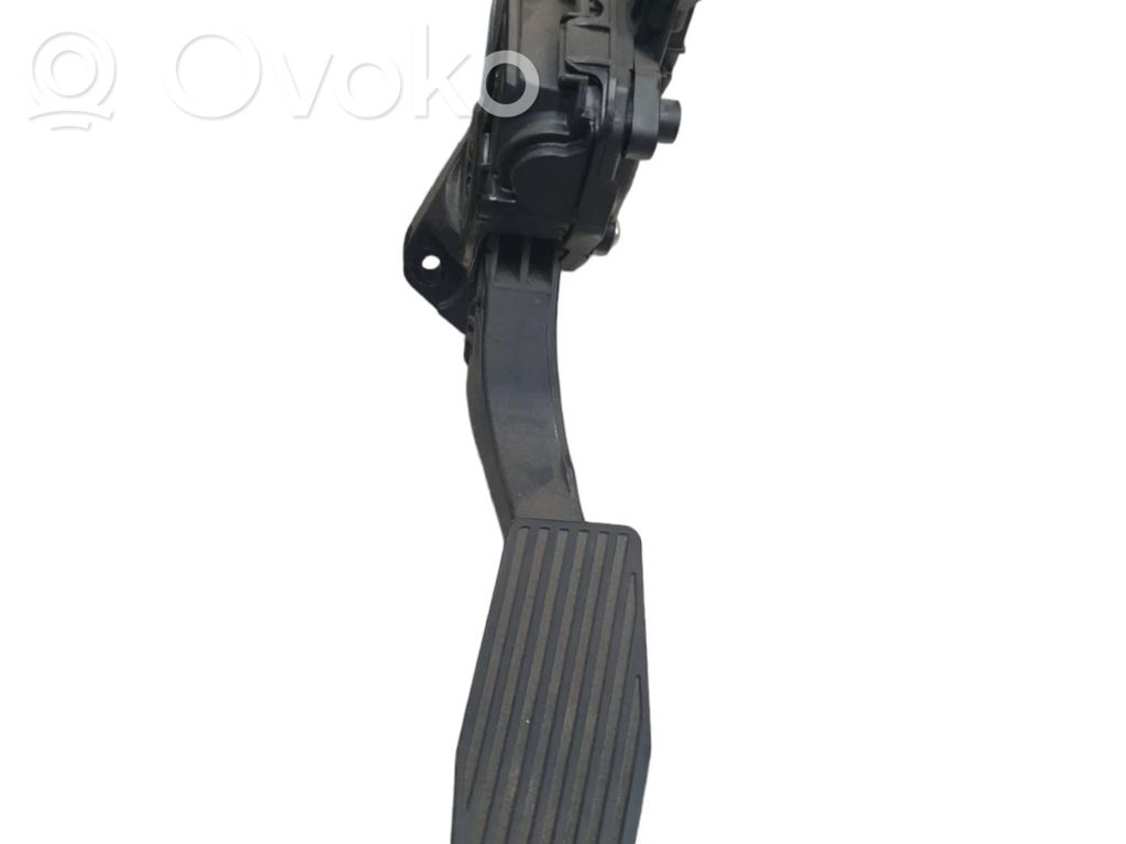 Chevrolet Cruze Accelerator throttle pedal 