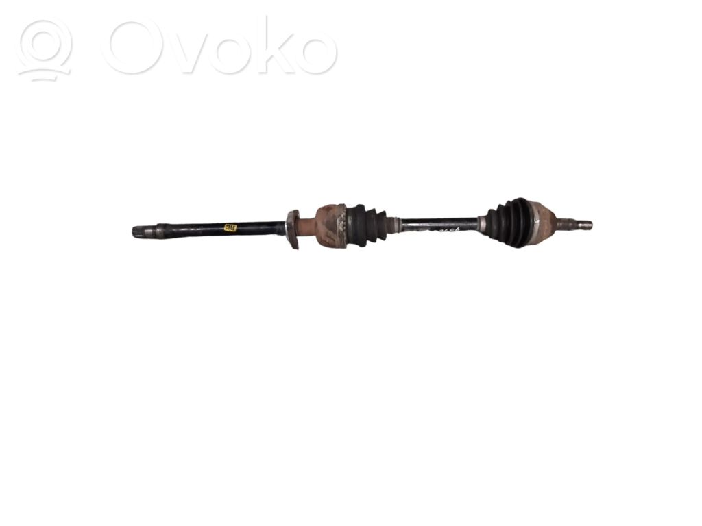 Toyota Yaris Wał napędowy / Komplet 