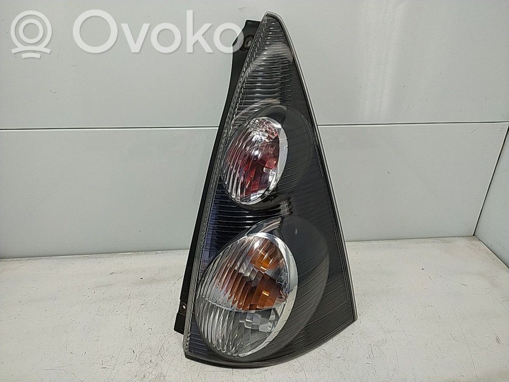 Luz trasera/de freno   815500H060