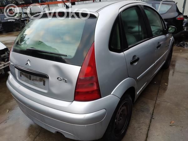 Vidrio lateral trasero