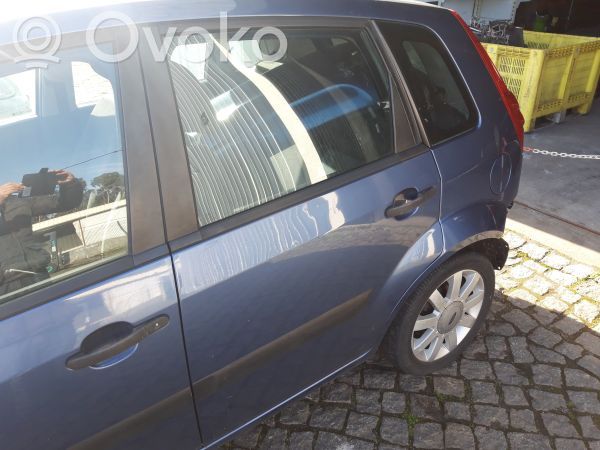 Ford Fiesta Takaovi 