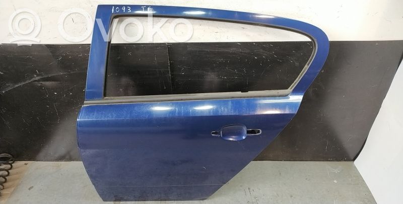Opel Astra H Задняя дверь 