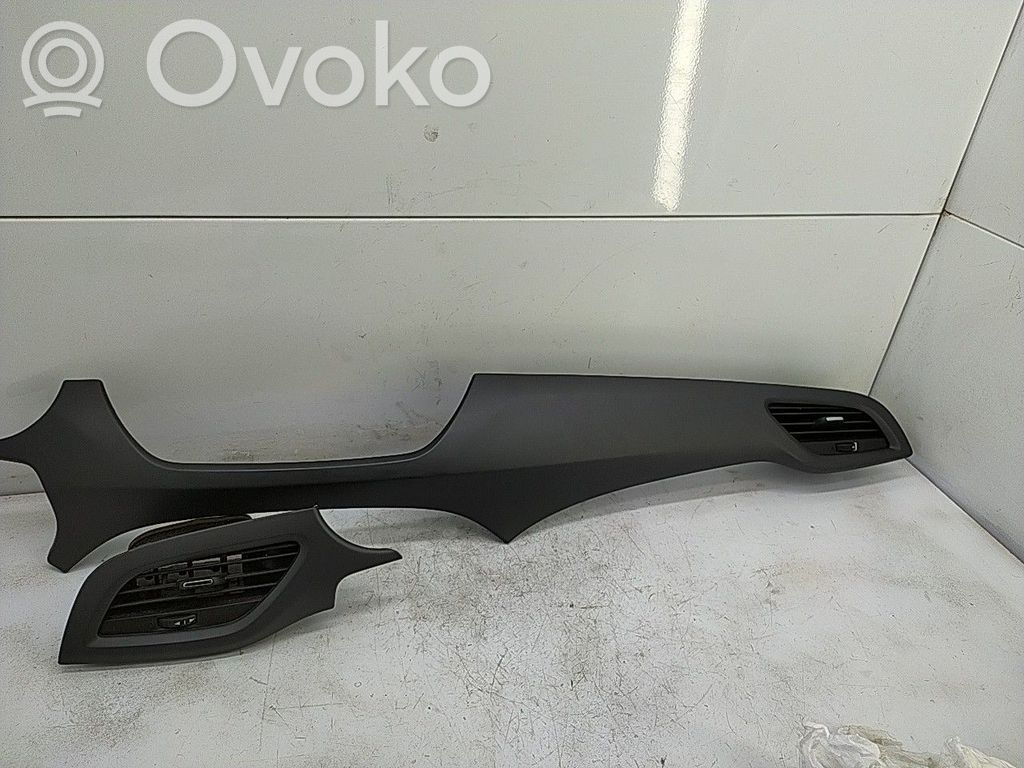 Opel Corsa E Rejilla de ventilación central del panel 